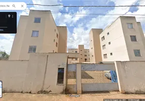 Foto 1 de Apartamento com 2 Quartos à venda, 51m² em Centro, Itatiaiuçu