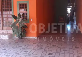 Foto 1 de Casa com 4 Quartos à venda, 214m² em Granada, Uberlândia