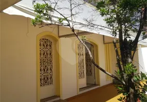 Foto 1 de Sobrado com 3 Quartos para alugar, 574m² em Jardim Guedala, São Paulo