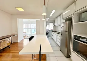 Foto 1 de Apartamento com 2 Quartos para alugar, 66m² em Vila Mariana, São Paulo