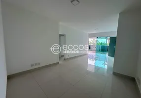 Foto 1 de Apartamento com 3 Quartos para alugar, 135m² em Cidade Jardim, Uberlândia