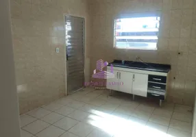 Foto 1 de Sobrado com 3 Quartos à venda, 145m² em Vila Capriotti, Carapicuíba