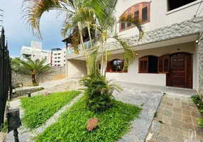 Foto 1 de Casa com 5 Quartos à venda, 464m² em Castelo, Belo Horizonte