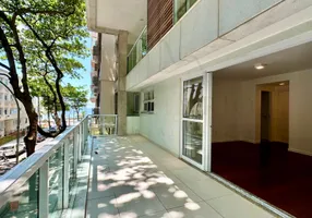 Foto 1 de Apartamento com 3 Quartos para venda ou aluguel, 220m² em Leblon, Rio de Janeiro