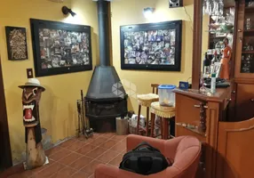 Foto 1 de Casa com 4 Quartos à venda, 275m² em Partenon, Porto Alegre