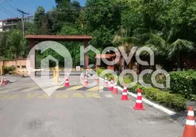 Foto 1 de Lote/Terreno à venda, 2000m² em Jacarepaguá, Rio de Janeiro