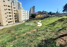 Foto 1 de Lote/Terreno à venda, 381m² em Mansões do Bom Pastor, Juiz de Fora