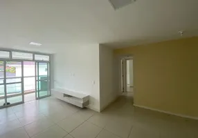 Foto 1 de Apartamento com 2 Quartos para alugar, 100m² em Itacoatiara, Niterói