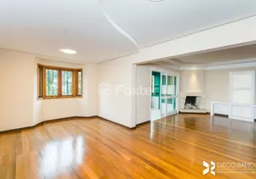 Foto 1 de Casa de Condomínio com 3 Quartos à venda, 459m² em Santa Tereza, Porto Alegre