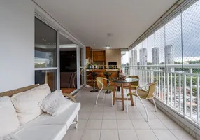 Foto 1 de Apartamento com 3 Quartos à venda, 130m² em Granja Julieta, São Paulo