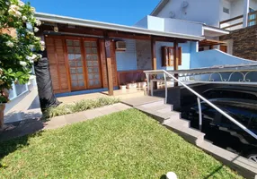 Foto 1 de Casa com 2 Quartos à venda, 130m² em São José, Canoas