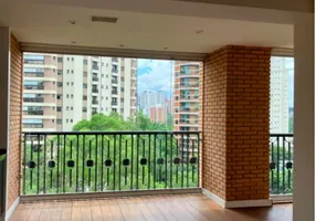 Foto 1 de Apartamento com 4 Quartos à venda, 360m² em Panamby, São Paulo