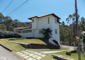 Foto 1 de Casa de Condomínio com 4 Quartos à venda, 205m² em Vale dos Pinheiros, Nova Friburgo