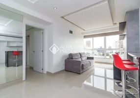 Foto 1 de Apartamento com 3 Quartos para alugar, 84m² em Santana, Porto Alegre