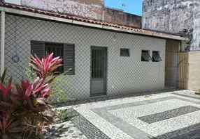 Foto 1 de Casa com 4 Quartos à venda, 263m² em São José, Aracaju