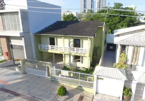Foto 1 de Casa com 3 Quartos à venda, 270m² em Centro, Araranguá
