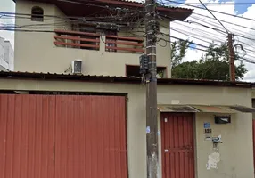 Foto 1 de Casa com 3 Quartos à venda, 400m² em Demarchi, São Bernardo do Campo