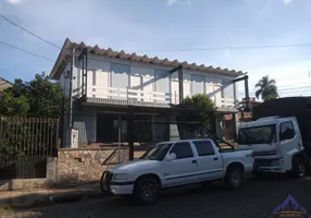 Foto 1 de Casa com 5 Quartos para alugar, 400m² em Cinquentenário, Caxias do Sul