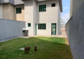 Foto 1 de Casa com 3 Quartos para venda ou aluguel, 150m² em Cabral, Contagem