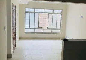 Foto 1 de Casa com 3 Quartos à venda, 110m² em Encruzilhada, Santos