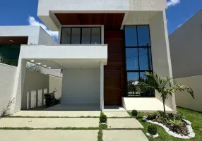 Foto 1 de Casa de Condomínio com 4 Quartos à venda, 176m² em Abrantes, Camaçari