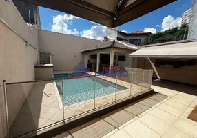Foto 1 de Casa com 3 Quartos à venda, 200m² em Jardim Santa Mena, Guarulhos