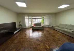 Foto 1 de Sobrado com 3 Quartos para alugar, 368m² em Jardim Anália Franco, São Paulo