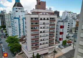 Foto 1 de Apartamento com 2 Quartos à venda, 84m² em Centro, Florianópolis