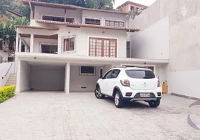 Foto 1 de Casa com 4 Quartos à venda, 162m² em Agronômica, Florianópolis