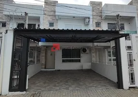 Foto 1 de Casa com 3 Quartos à venda, 98m² em Niterói, Canoas