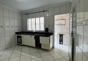 Foto 1 de Casa de Condomínio com 2 Quartos à venda, 74m² em Jardim São Gabriel, Mauá