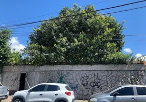 Foto 1 de Casa com 3 Quartos à venda, 520m² em Parque Manibura, Fortaleza