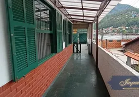 Foto 1 de Casa com 2 Quartos à venda, 92m² em Estrada da Saudade, Petrópolis