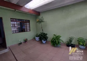 Foto 1 de Casa com 2 Quartos à venda, 165m² em Demarchi, São Bernardo do Campo