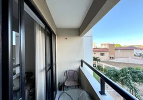 Foto 1 de Apartamento com 3 Quartos à venda, 95m² em Capim Macio, Natal