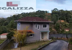 Foto 1 de Casa de Condomínio com 3 Quartos à venda, 900m² em Barra do Imbuí, Teresópolis