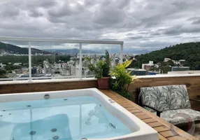 Foto 1 de Cobertura com 3 Quartos à venda, 132m² em Itacorubi, Florianópolis