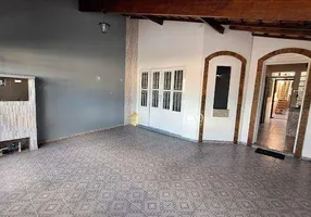 Foto 1 de Sobrado com 3 Quartos à venda, 190m² em Jardim Isabel, Taubaté