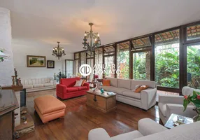 Foto 1 de Casa com 4 Quartos à venda, 318m² em Belvedere, Belo Horizonte