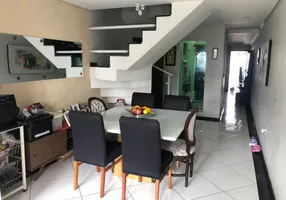 Foto 1 de Casa com 3 Quartos à venda, 150m² em Campo Grande, São Paulo