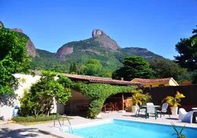 Foto 1 de Casa de Condomínio com 4 Quartos à venda, 443m² em Itanhangá, Rio de Janeiro