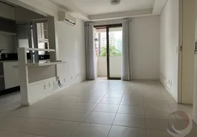 Foto 1 de Apartamento com 2 Quartos à venda, 74m² em Centro, Florianópolis