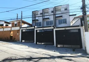 Foto 1 de Sobrado com 3 Quartos à venda, 131m² em Vila Cunha Bueno, São Paulo