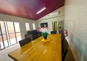 Foto 1 de Casa com 3 Quartos à venda, 210m² em Vila Nova Esperia, Jundiaí