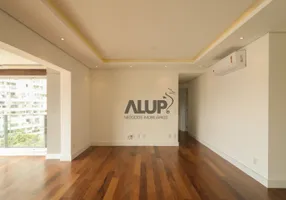 Foto 1 de Apartamento com 3 Quartos à venda, 130m² em Brooklin, São Paulo