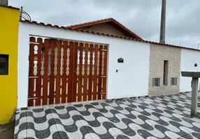 Foto 1 de Casa com 2 Quartos à venda, 58m² em Jamaica, Itanhaém