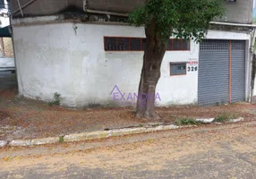 Foto 1 de Galpão/Depósito/Armazém para alugar, 120m² em Vila Firmiano Pinto, São Paulo