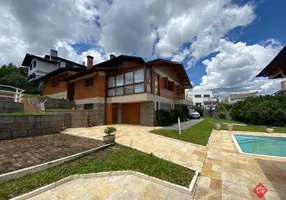 Foto 1 de Casa com 4 Quartos à venda, 428m² em Cinquentenário, Caxias do Sul