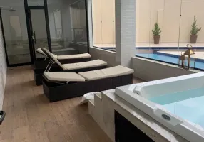 Foto 1 de Apartamento com 2 Quartos à venda, 78m² em Passagem, Cabo Frio