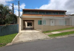 Foto 1 de Casa com 3 Quartos à venda, 350m² em Bom Jesus, São José dos Pinhais